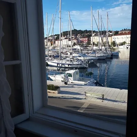 Apartment Petra 23 *