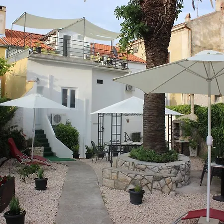 Apartment Petra 23