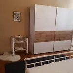 Apartman Petra 23 *
